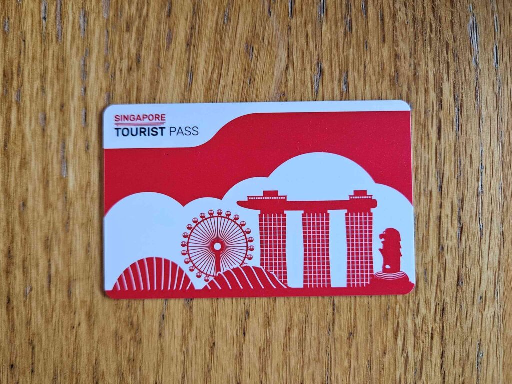 The Sinagpore Tourist Pass allows unlimted free travel on the MRT and local busses